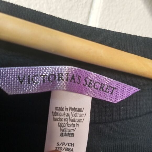 VICTORIA SECRET Christmas Pullover Sweater SP - Picture 3 of 6